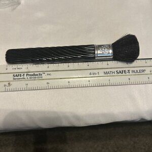 Borghese Powder Blush Finishing Round BRUSH NEW 6.5” Long New Original Style